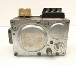 Robertshaw 7100 DER-S7C Furnace Gas Valve 71F-11A-001 24V Used Tested #G293. Fixed Price $65.00.
