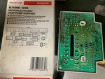 Honeywell Tradeline Q7100C 1008 Microelectronic Heat Pump Subbase. Fixed Price $25.00.