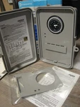 New Grasslin Electro-mechanical Defrost Timer Control DTAV40 & Retro Fit Kit. Fixed Price $172.76.