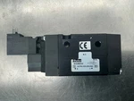 Parker B5G2BB553C Series Single Solenoid 3-WAY 2-POSITION Valve. Fixed Price $69.95.