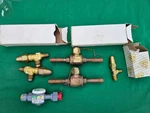 Lot Henry 900204 Superior 15301 Valves Allen 207 See.all SA14FM R-12 R-22 R502. Fixed Price $125.00.
