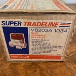 New Honeywell 24V 3/4" X Main Automatic Gas Valve. Fixed Price $89.99.