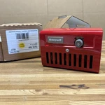New Honeywell T631A 1006 Industrial Control System 35-100 Deg F. Fixed Price $185.00.